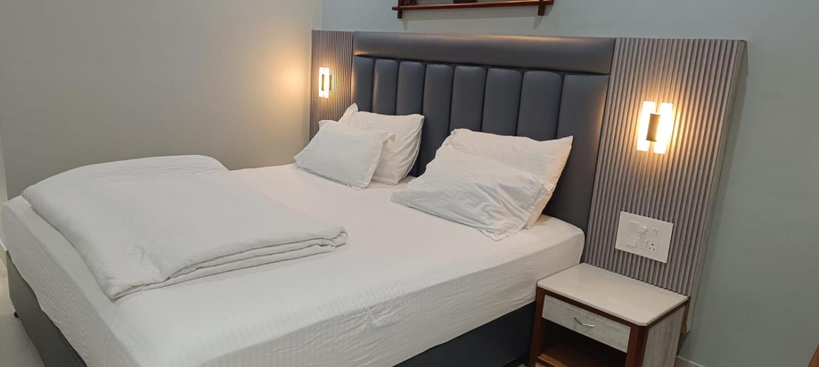 Hotel Lee Garden Near To Blue Flag Beach 500 Mtrs Puri Exterior photo